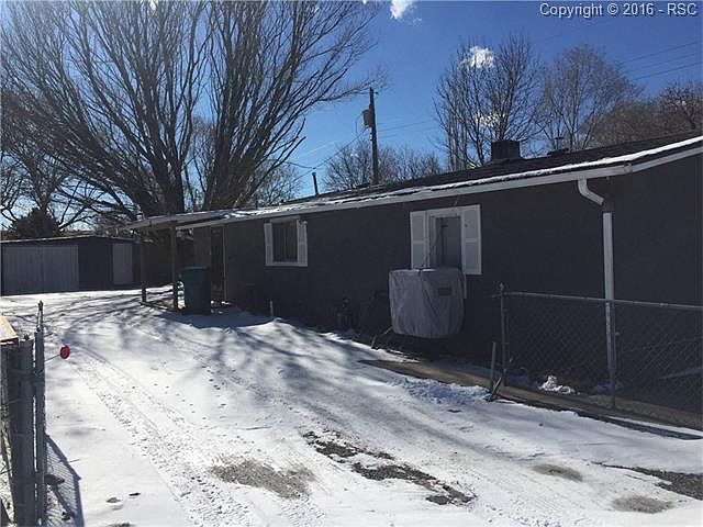 2nd image of 2422 Lombard Ave