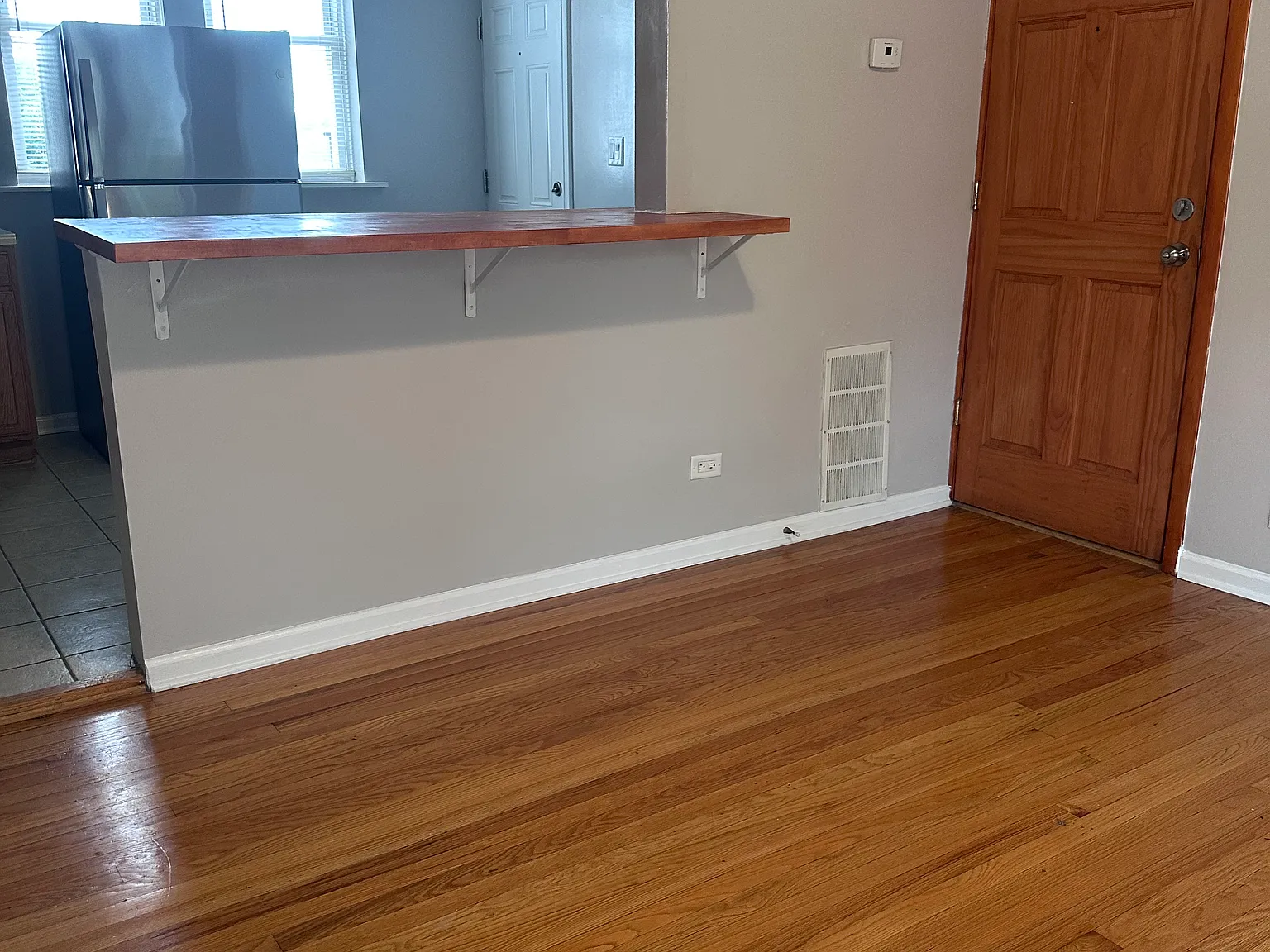 1 bed, 800 sqft, $1,400 — Photo 2