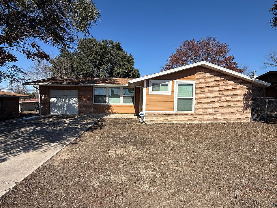 1st image of 4407 Diamondhead Dr