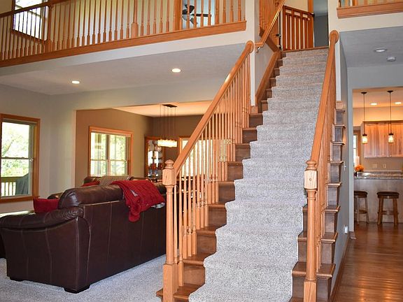 3rd image of 10814 Bollenridge Ln