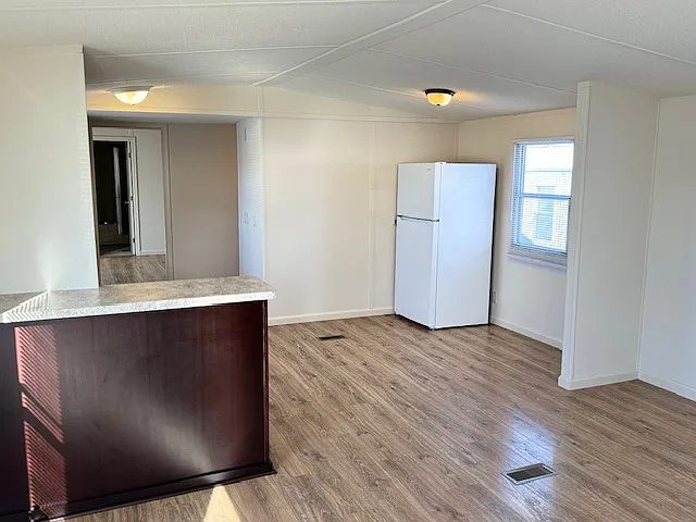 23 Lou Ln — Photo 4