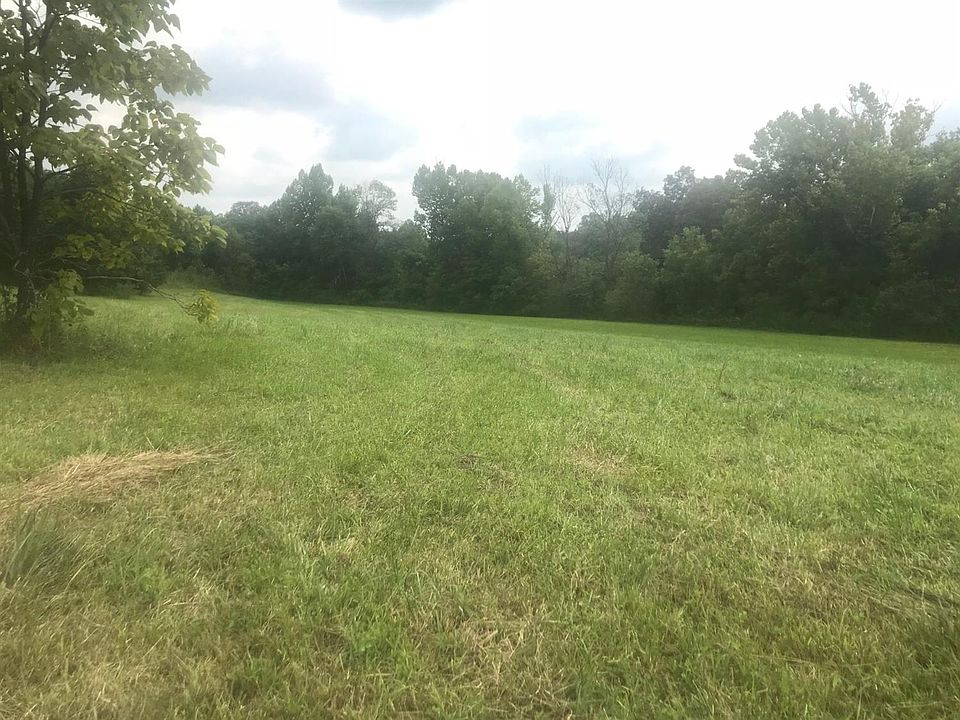 2nd image of 116 Knob Lick Rd