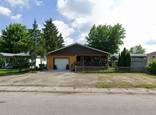 187 Dana Dr, Essex, ON N8M2Y6