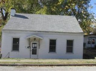 901 S Jackson St, Belleville, IL