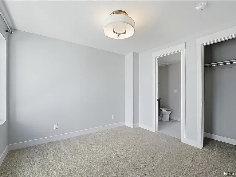 3181 Lawrence St — Photo 26