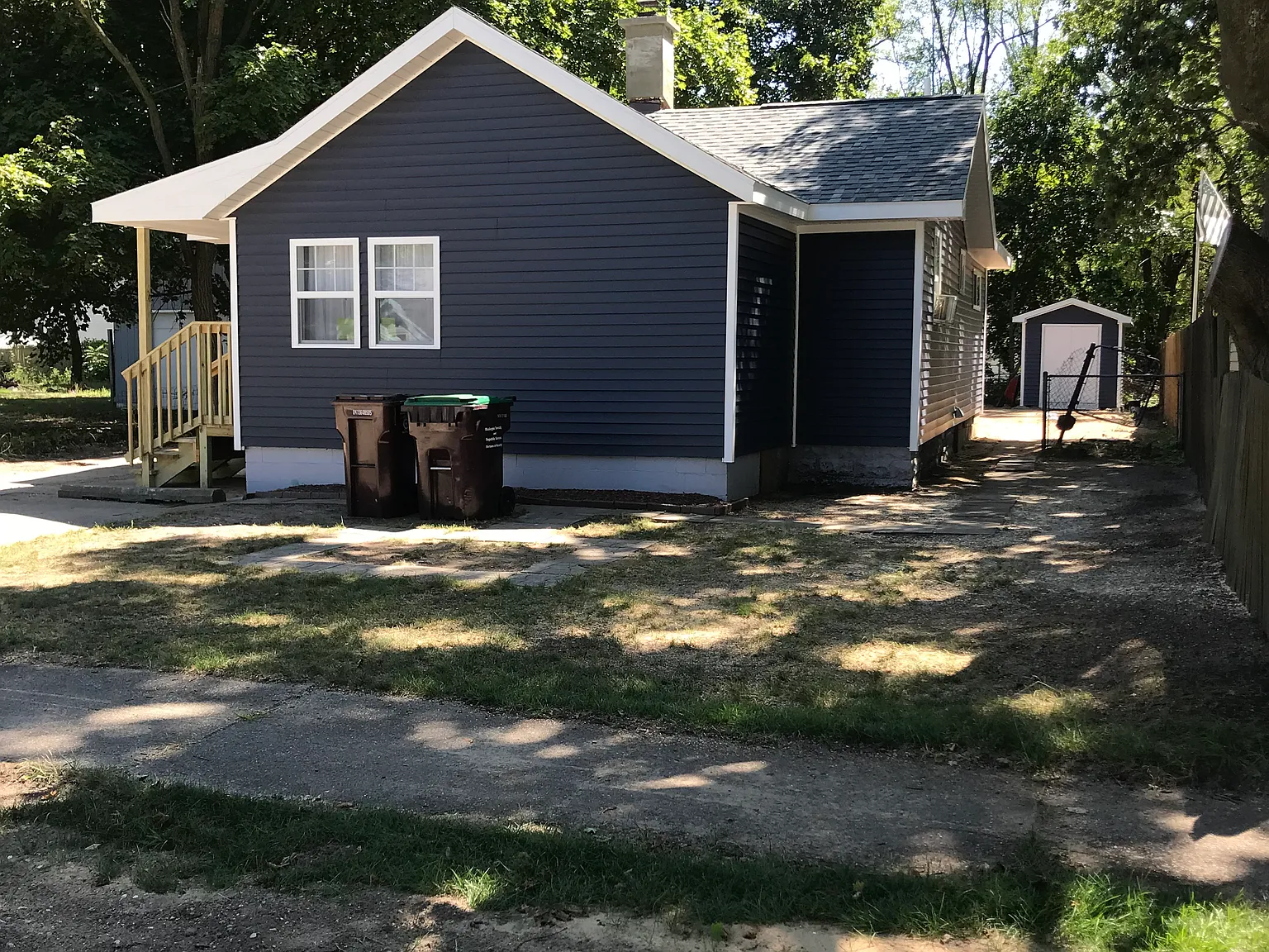 2 bed, 1000 sqft, $1,400 — Photo 3