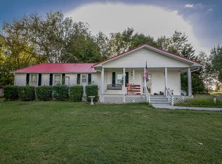 5996 Elam Rd, Murfreesboro, TN 37127