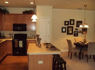 3140 Kernan Lake Cir APT 107, Jacksonville, FL 32246