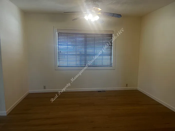 2804 Park Ave — Photo 5
