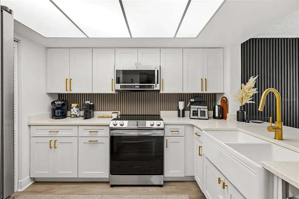 2 bed, 2.0 bath, 1231 sqft, $1,650 — Photo 4