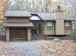 222 Appenzell Ter, Stroudsburg, PA 18360
