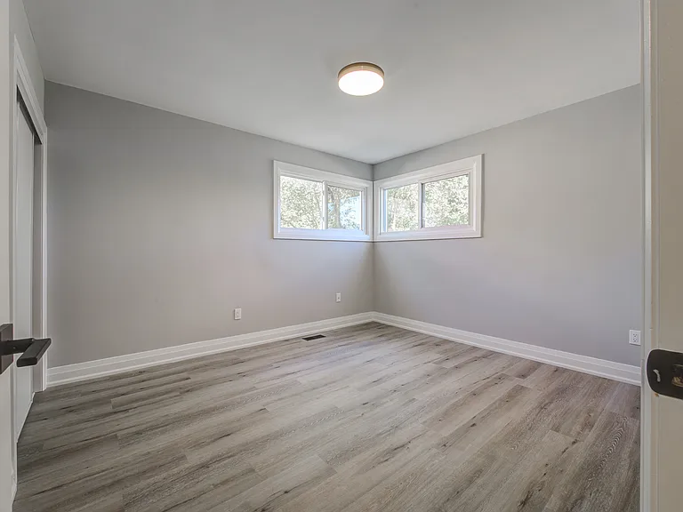 348 Spruce St #1 — Photo 13