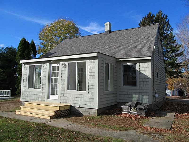 1st image of 165 Callahan School St
