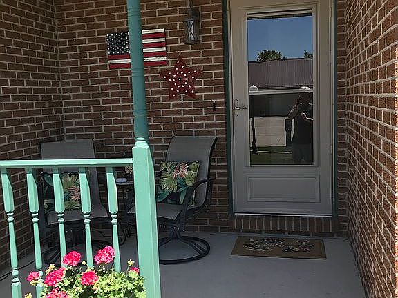 2nd image of 1186 Nanette Ln #Lnw4-p25