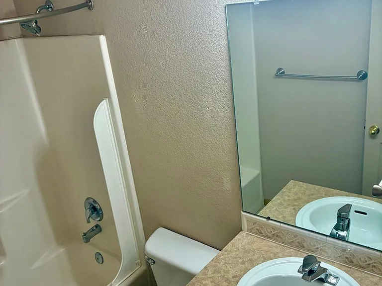 2597 Turquoise St — Photo 6