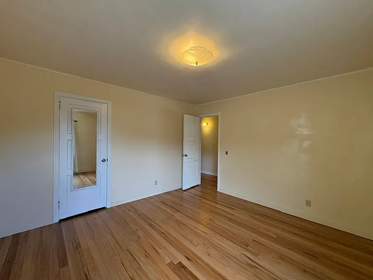 730 3rd Ave — Photo 12