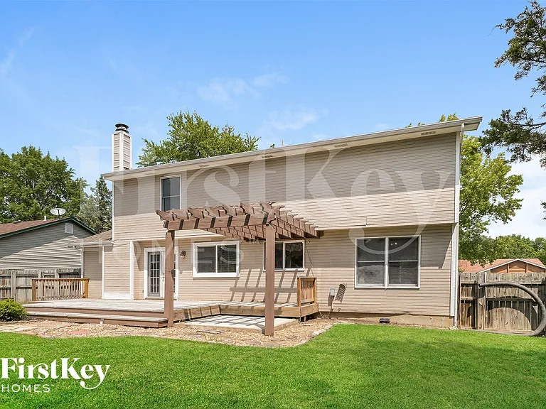 721 Cedar Glen Dr — Photo 14