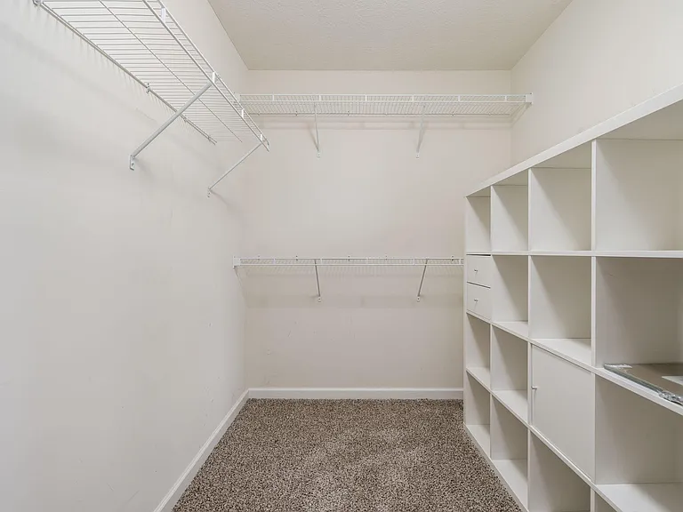 422 Keith Way — Photo 34