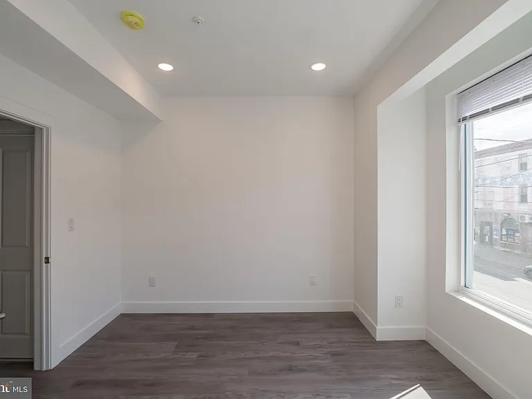 1709 Snyder Ave #1 — Photo 11
