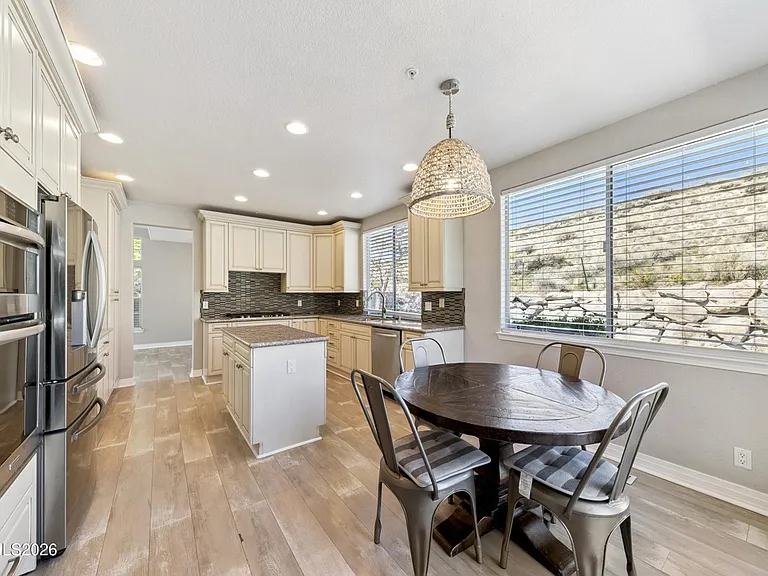 2201 Maxfli Dr — Photo 10