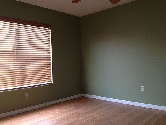 4th image of 8158 San Jacinto Ave
