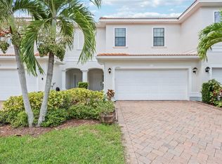 14995 Summit Place Cir #36, Naples, FL 34119