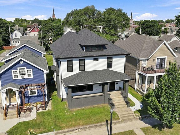 4th image of 1220 Fairfield Ave