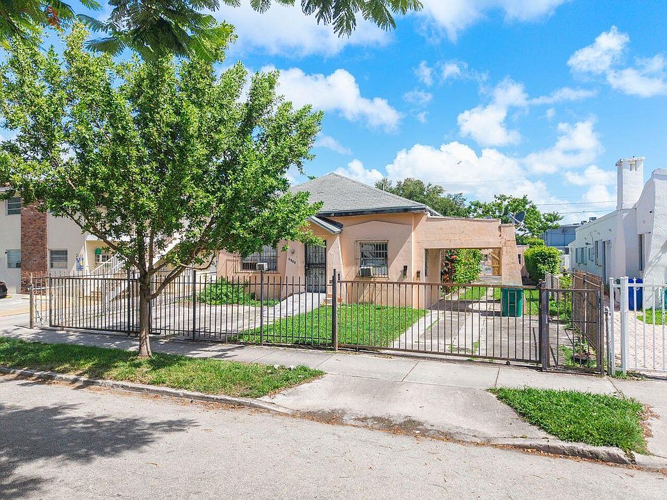 1st image of 2033 SW 5th Street