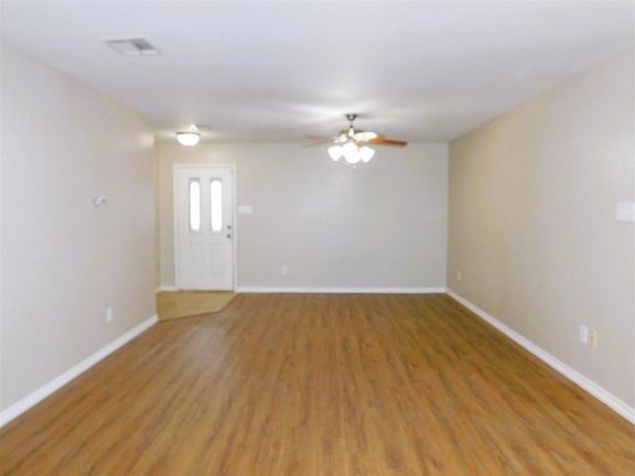 4th image of 4741 SW Greenwich Dr
