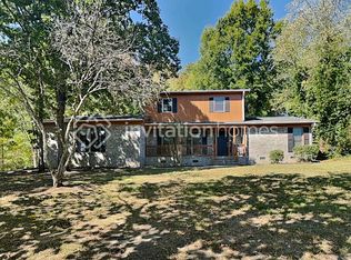 11347 Mendora Dr, Charlotte, NC 28215