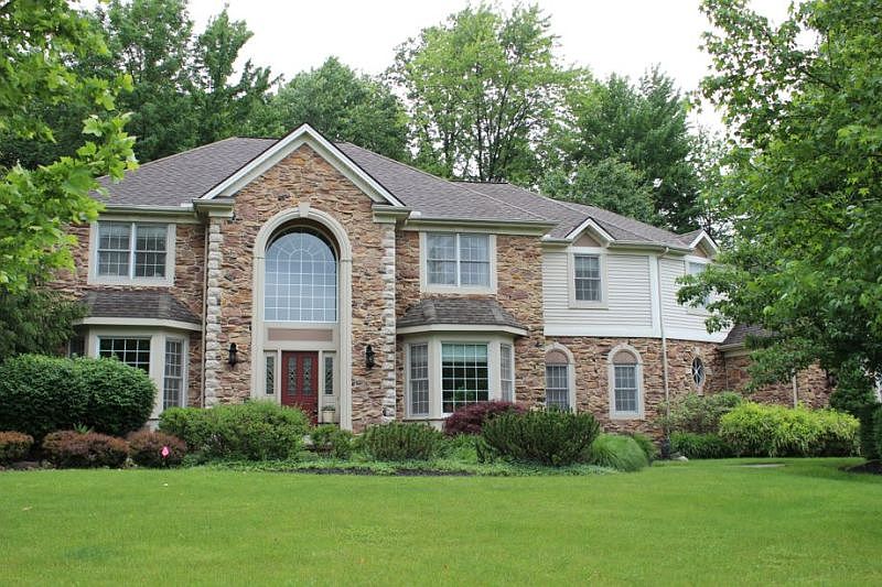 1st image of 7385 Hillside Ln