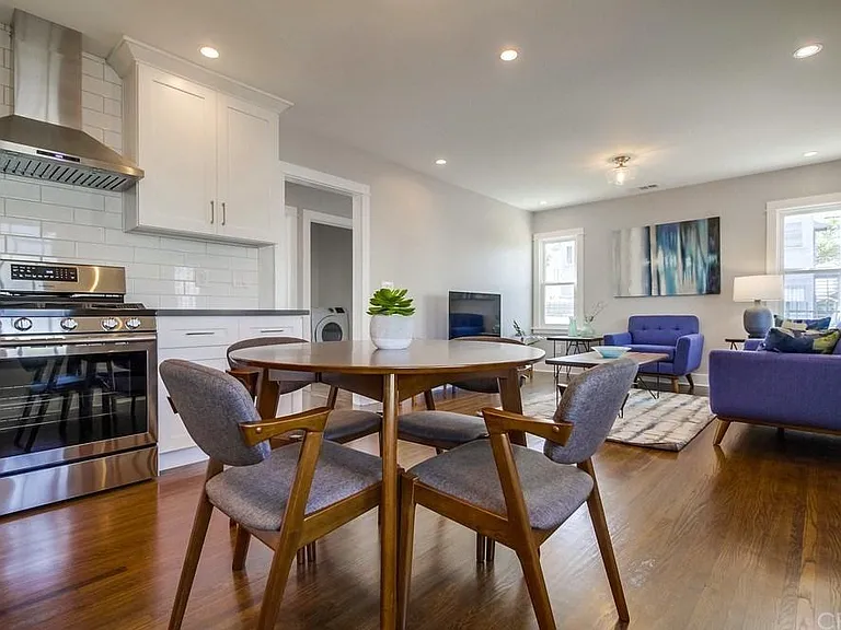 3982 S Wilton Pl — Photo 1