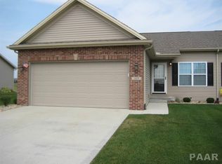 1419 Calvin Dr, Washington, IL 61571