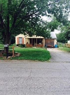 1st image of 3030 S 10th St