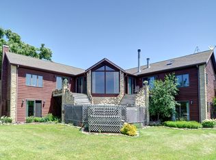 17405 Switzer Rd, Mount Carroll, IL 61053