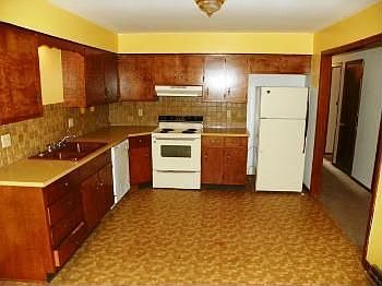 5th image of 2054-2056 Jewett Dr