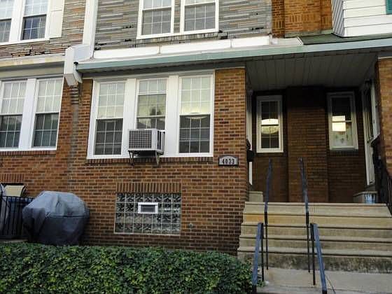 1st image of 4033 Vista St