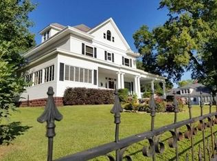 606 N Elm St, Paris, AR 72855