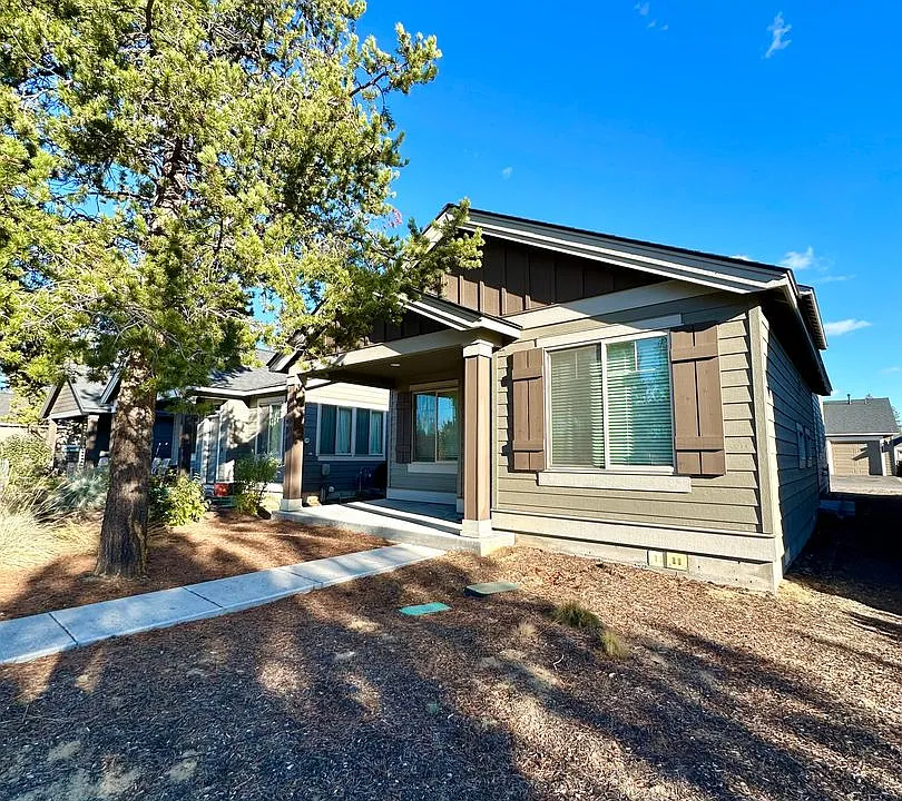 51927 Lumberman Ln