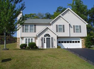 3025 Bonsall Ln, Roanoke, VA 24014