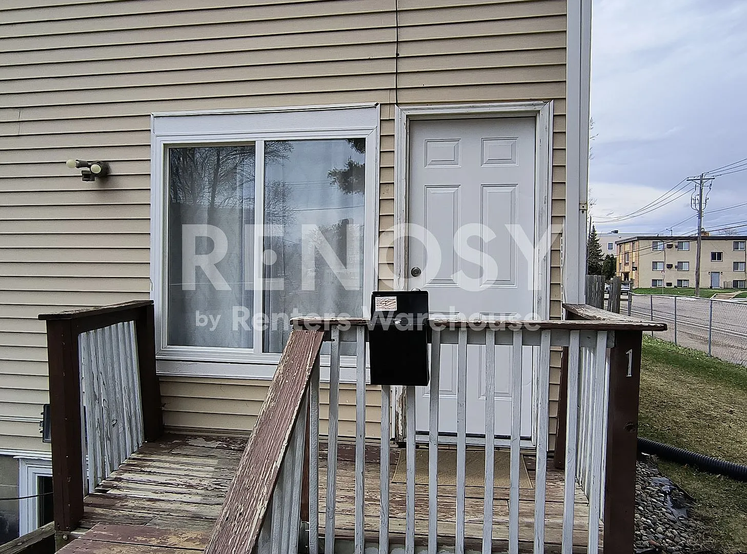 1611 Glenwood Ave Unit 1 Minneapolis, MN 55405 — Photo 1