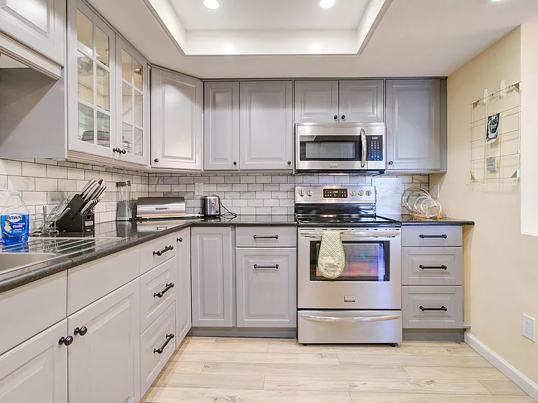 2323 N Central Ave #1803 — Photo 44