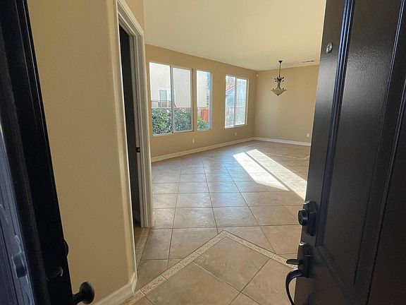 2nd image of 29599 Williamette Way