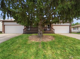 14 Music Cir, Springboro, OH 45066