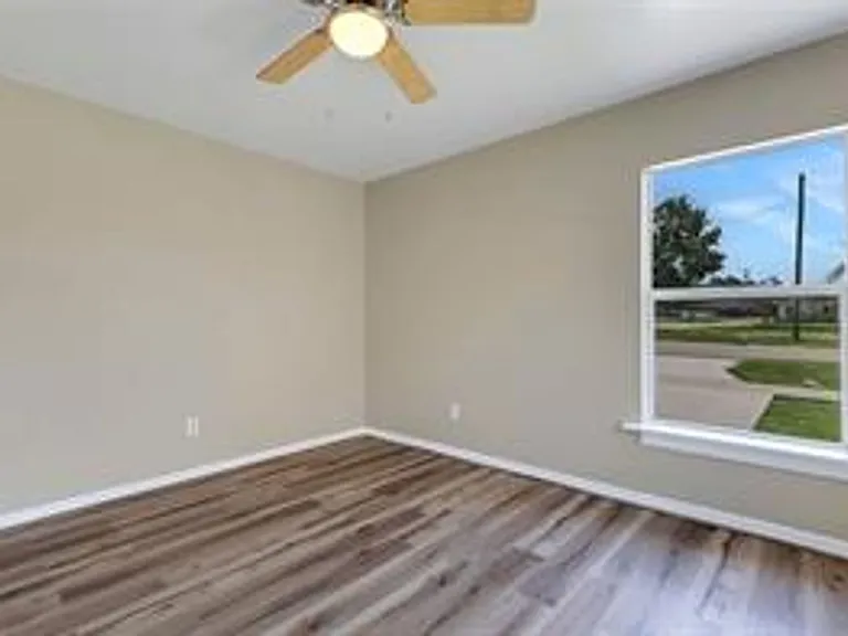 3100 W Reynolds St — Photo 17