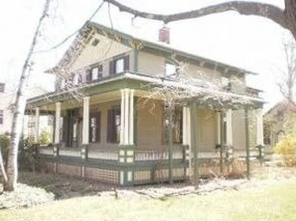 427 Mountain View Ests, Montrose, PA 18801