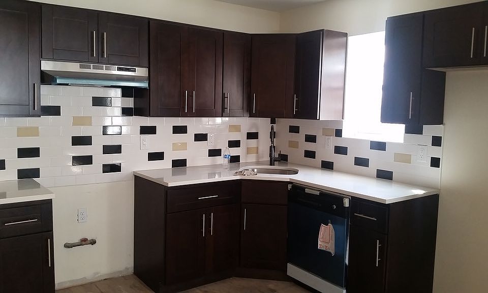 1st image of 11596X 220th St #1