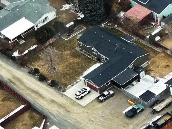 815 1/2 D St, Baker City, OR 97814