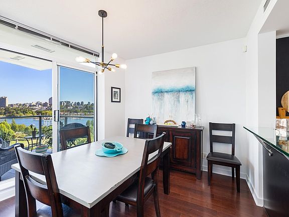 5th image of 907 Beach Ave #907