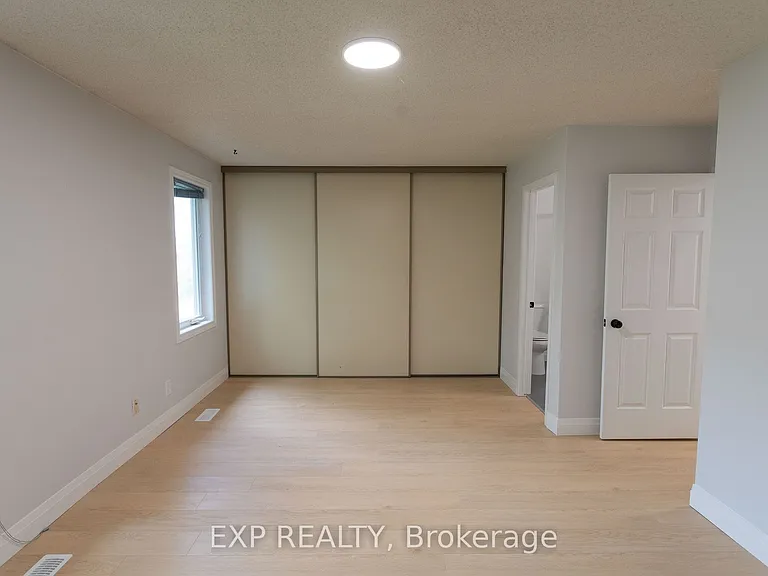 710 Coronation Ave #7 — Photo 19